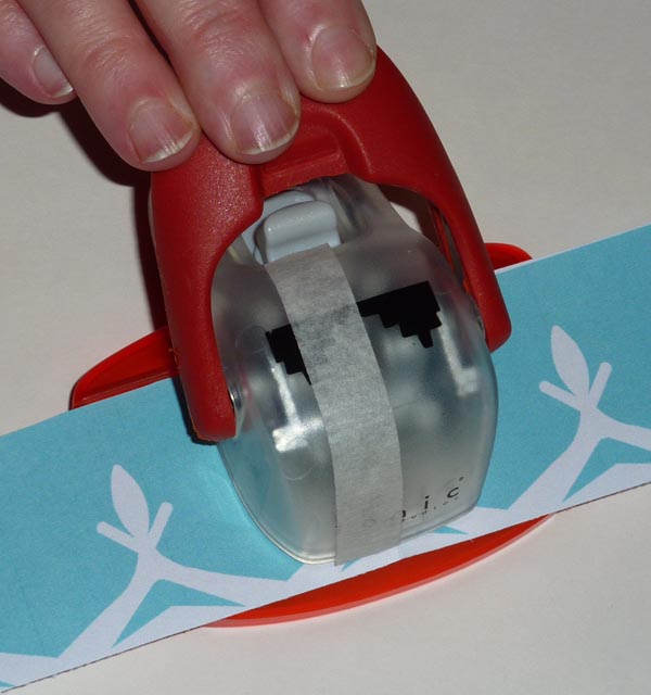 The Papercraft Post Snowflake Rosette Tutorial