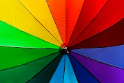 Abre tu paraguas de colores y enseñamelos, todos tenemos uno...