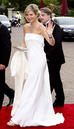 queen maxima evening gowns