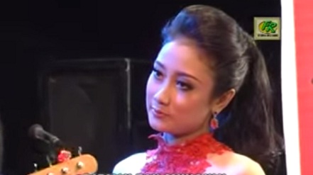 Download Mp3 Gratis Terhalang Dinding Kaca | download lagu gratis dinding kaca anisa rahma feat Download Mp3 Gratis Terhalang Dinding Kaca | download lagu gratis dinding kaca anisa rahma feat