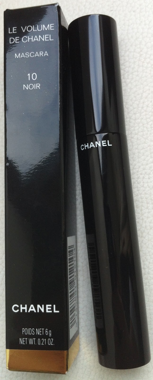 Chanel Le Volume De Chanel Mascara In Black, Beauty & Personal Care, Face,  Makeup on Carousell