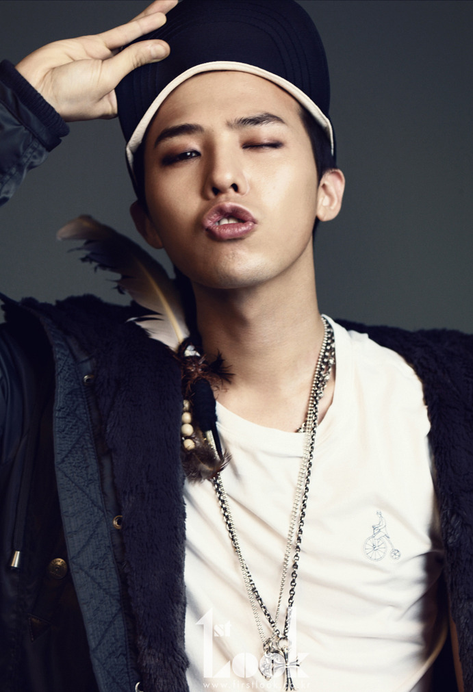 []    G-Dragon  1st Look Magazine,