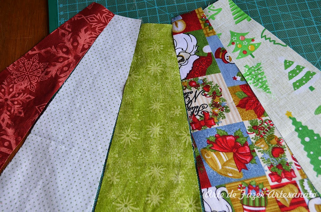 tecidos para a saia para árvore de natal em Patchwork tecidos para a saia para árvore de natal em Patchwork