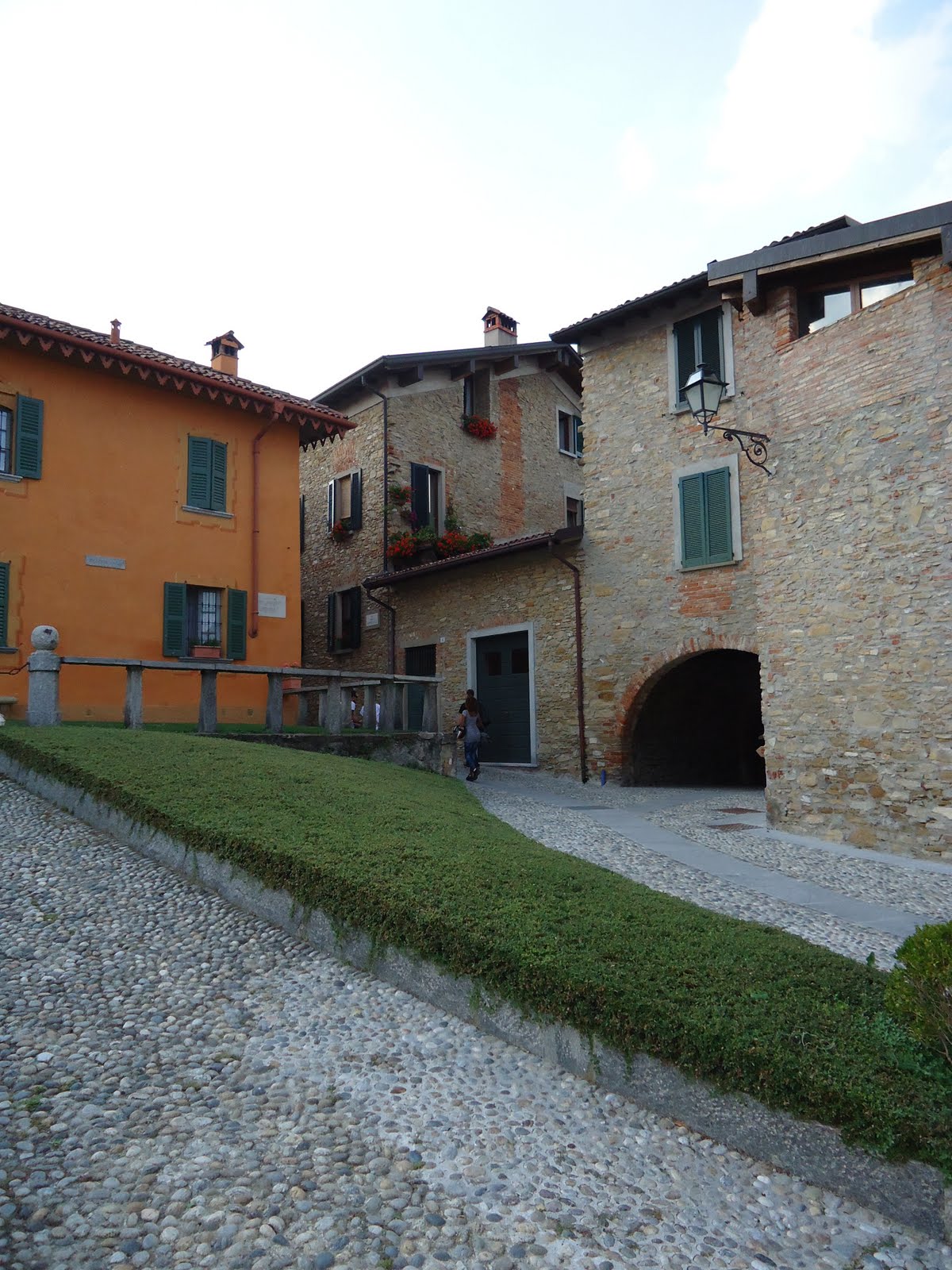 innocenti evasioni Montevecchia. Lecco. Lombardia