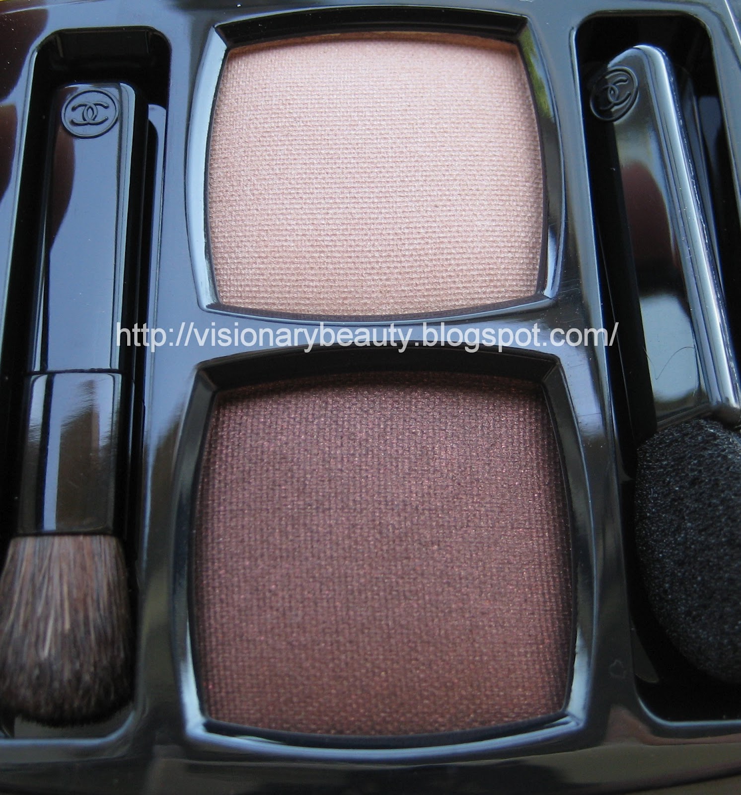 Visionary Beauty: Chanel Sable-Émouvant Eyeshadow Duo