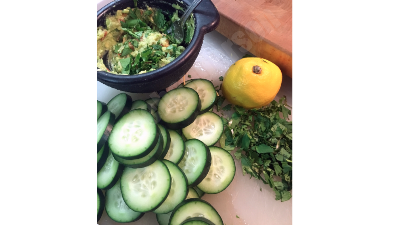 Sharing The Table Deb's Easy Guacamole (KidFriendly No Jalapeños)