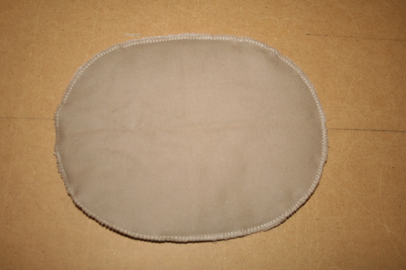 Arts and Crafts for your American Girl Doll Dog / cat bed for American