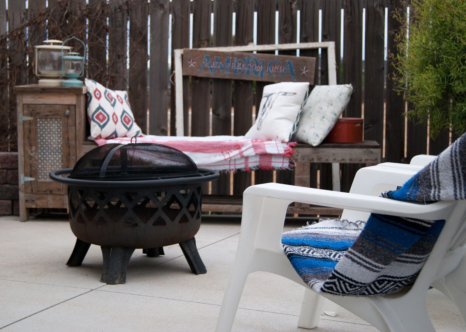 Outdoor Storage Bench Using A Kreg Jig Averie Lane Outdoor