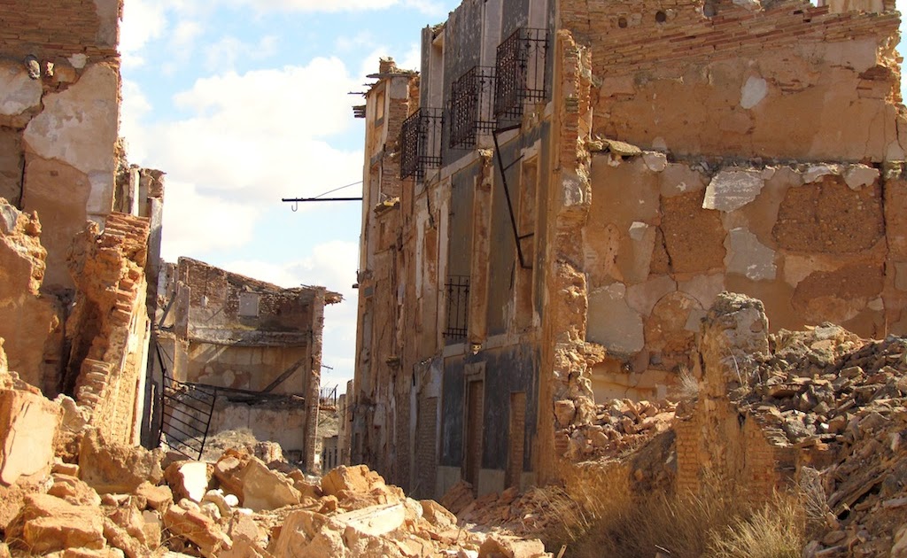 URBAN EXPLORATION Abandoned Bombed Town Belchite Spain