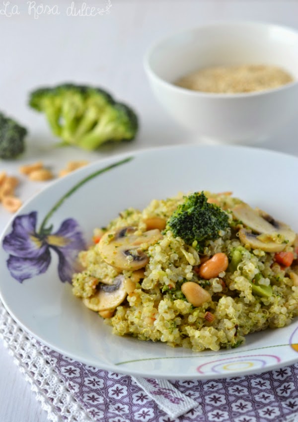 Quinoa Con Verduras, Curry Y Cacahuetes