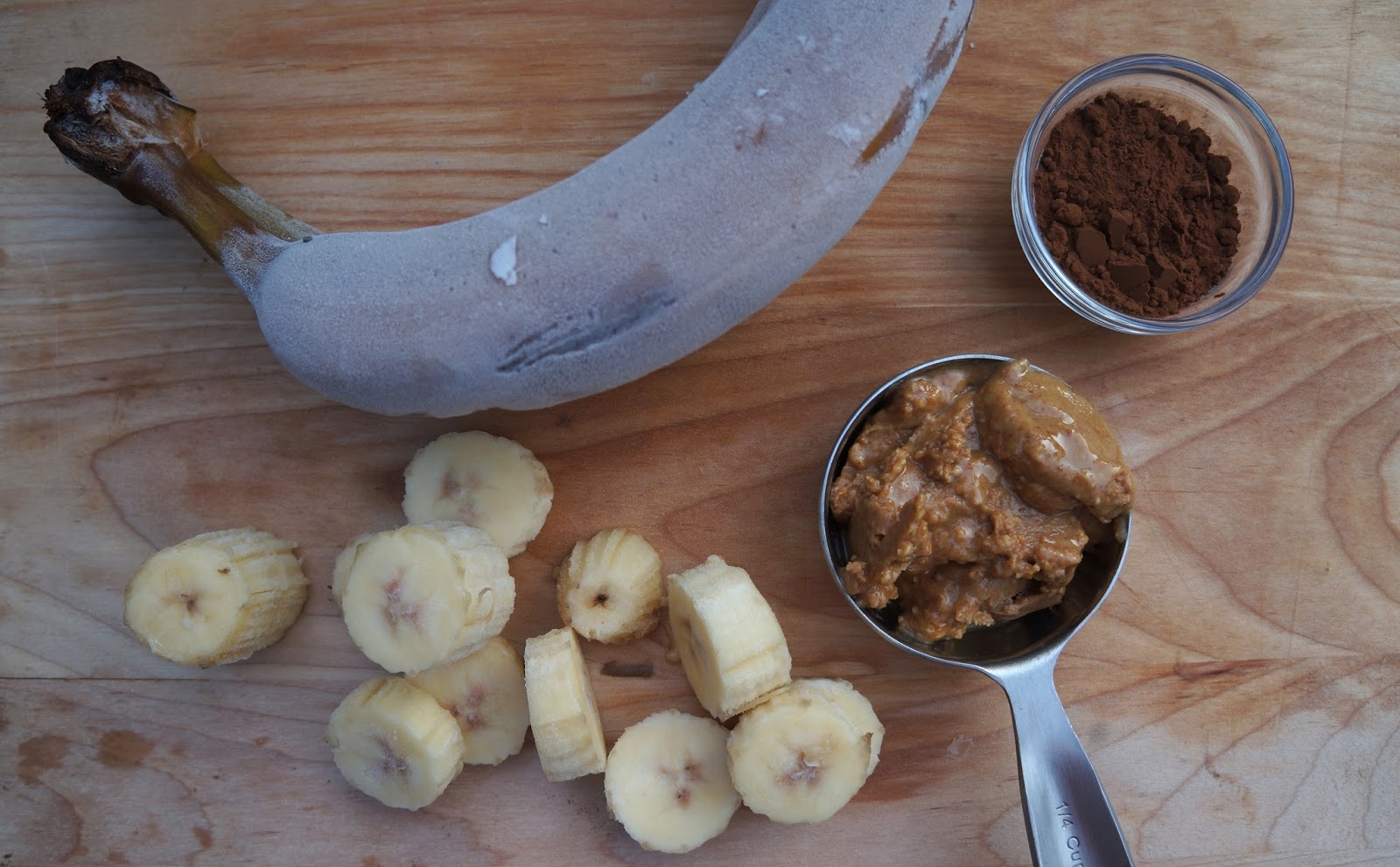 Hardly Housewives Easy Banana "Soft Serve Ice Cream"