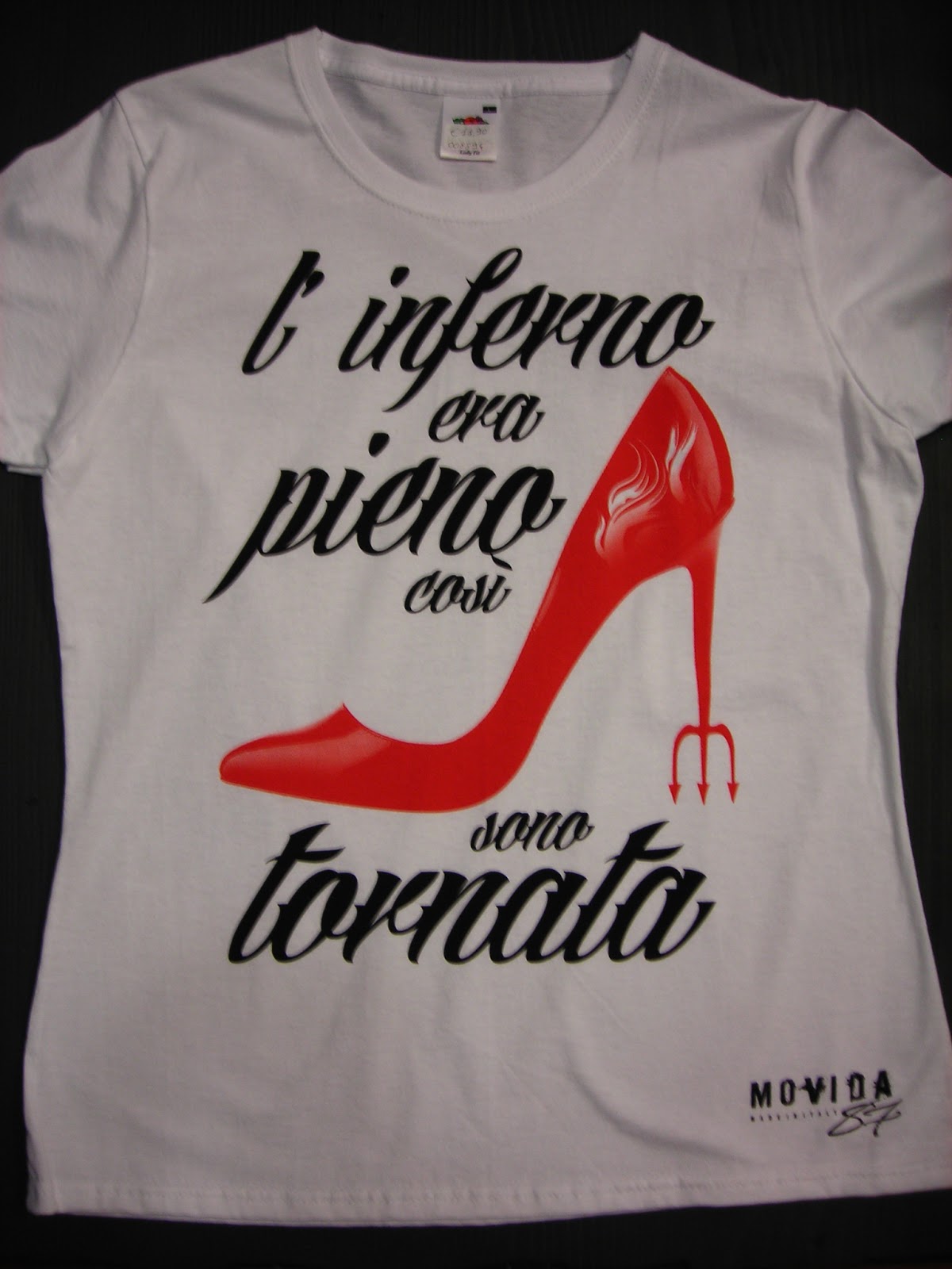 t shirt donna particolari