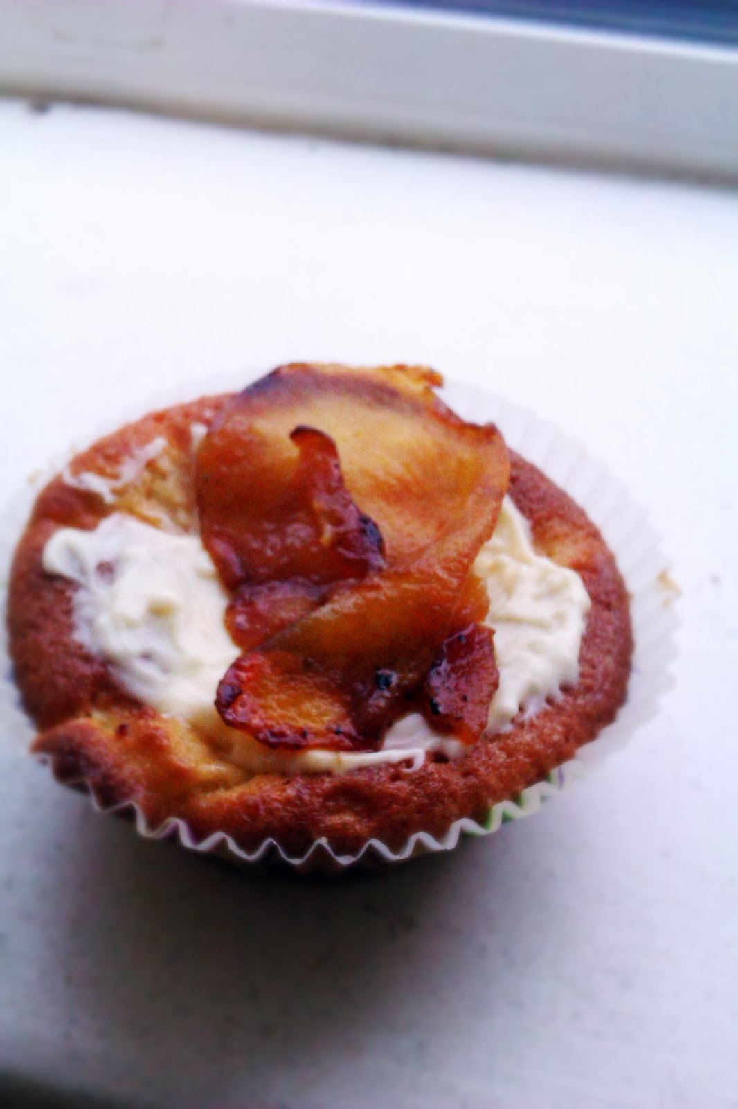 Cake Of The Week Apple &amp; Maple Syrup Cupcakes