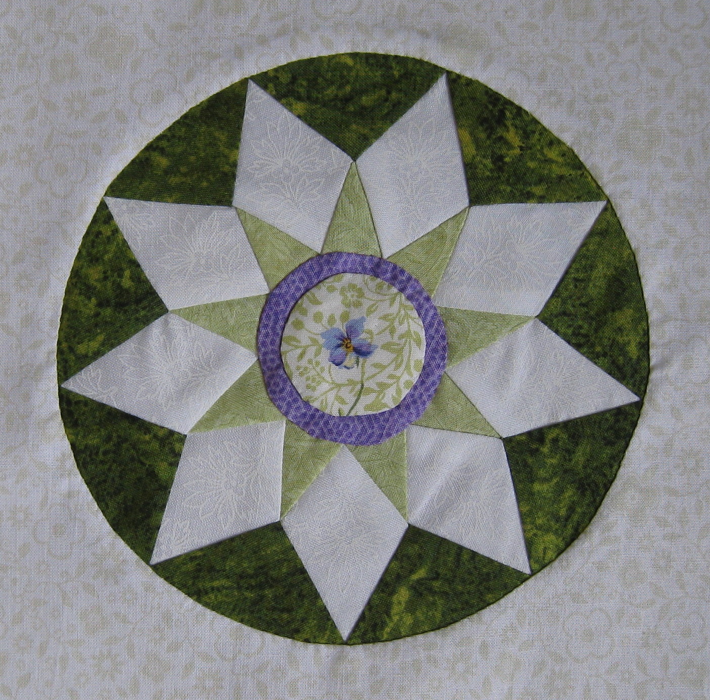 Colvin Kiwi Quilts Block 4 Kansas Sunflower