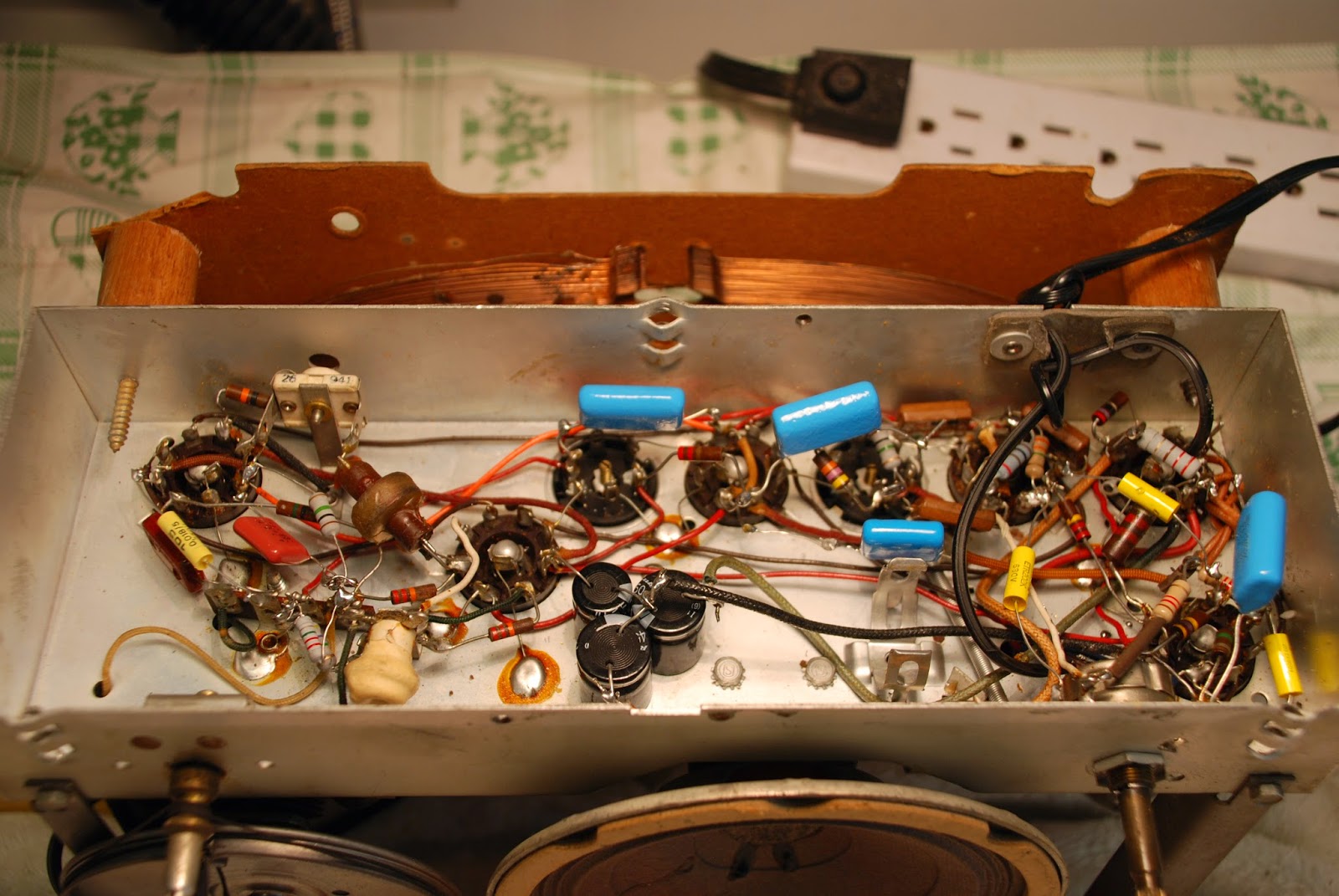 *American*Radio*Design* Century, Retro Styled Vintage Tube