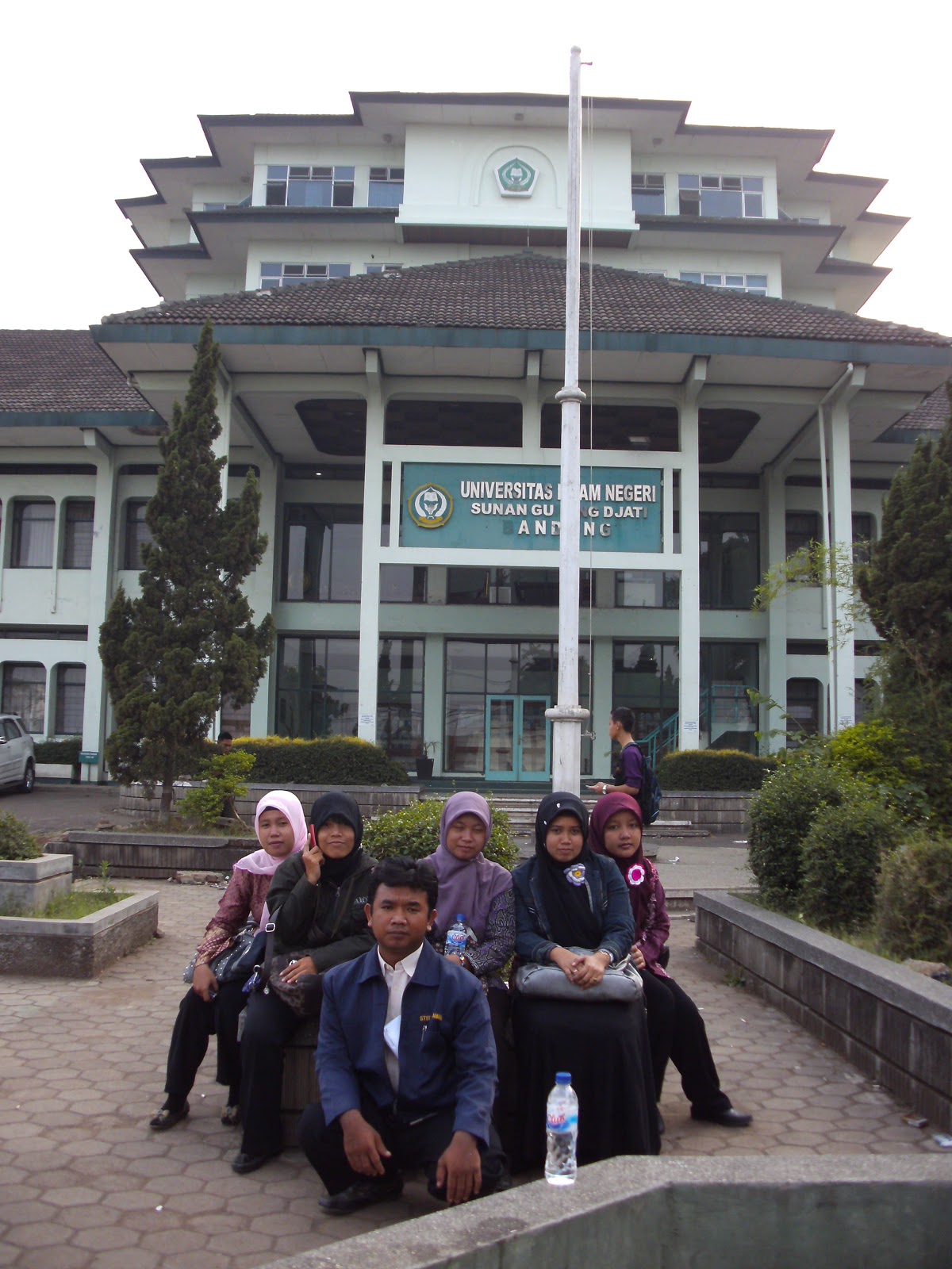 DI UIN BANDUNG