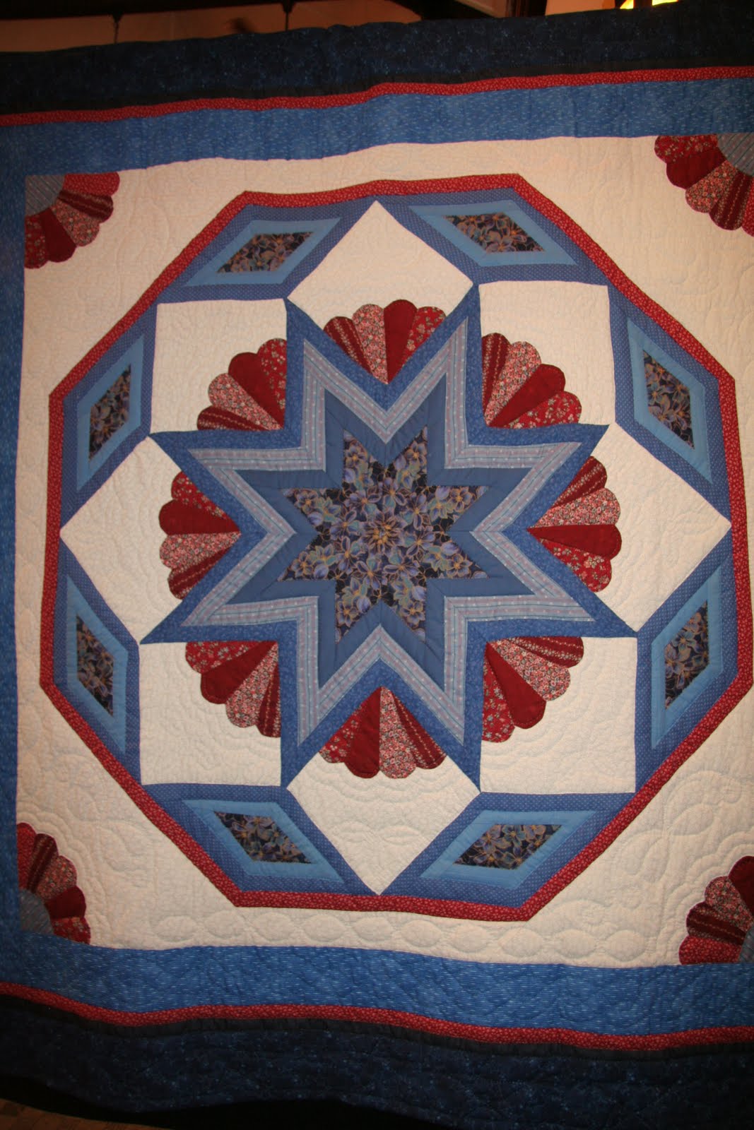 Rosebud Quilting Clarence Quilt Guild Show