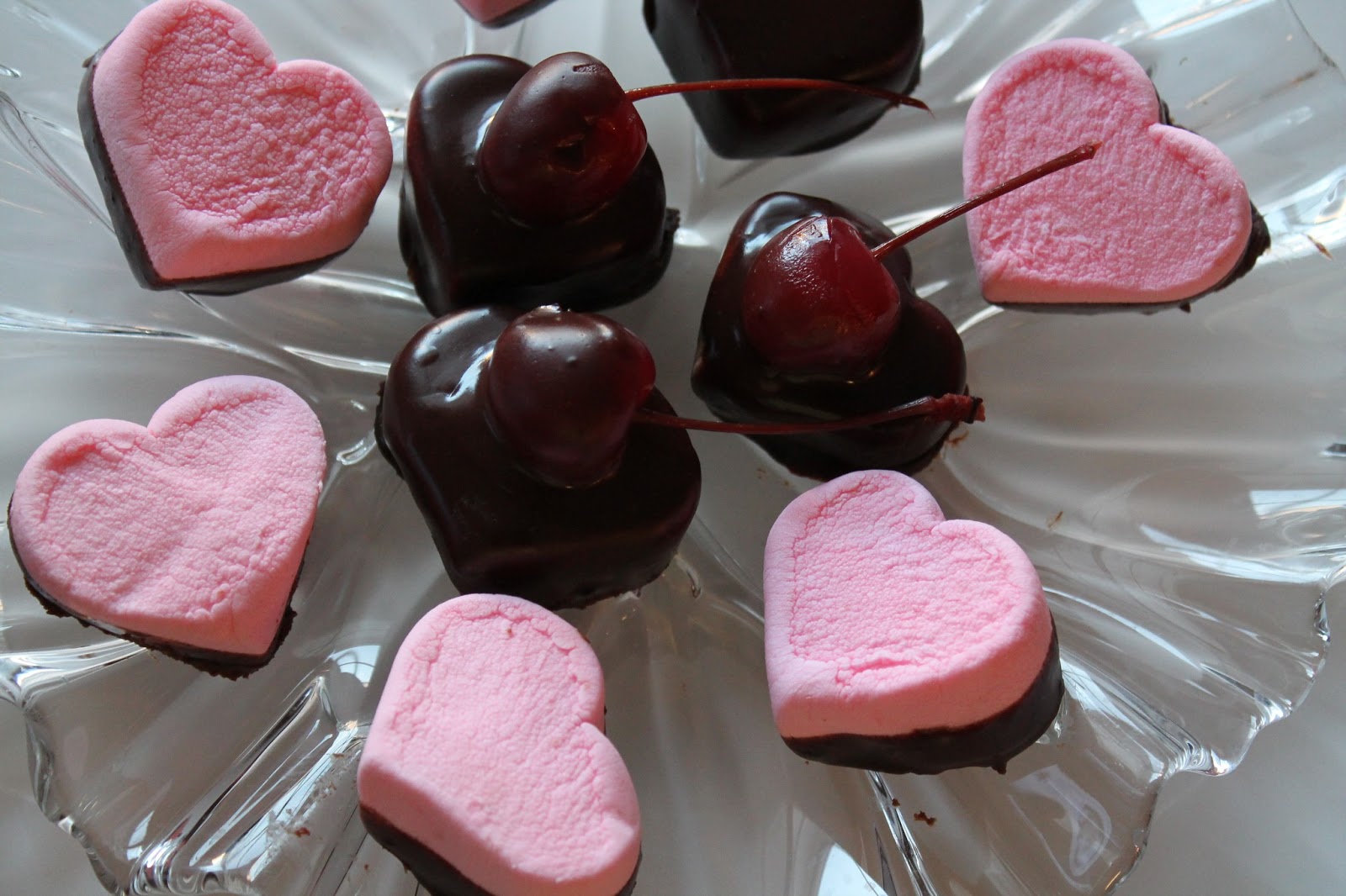 Sumee's Culinary Bites Chocolate Covered Marshmallow Hearts
