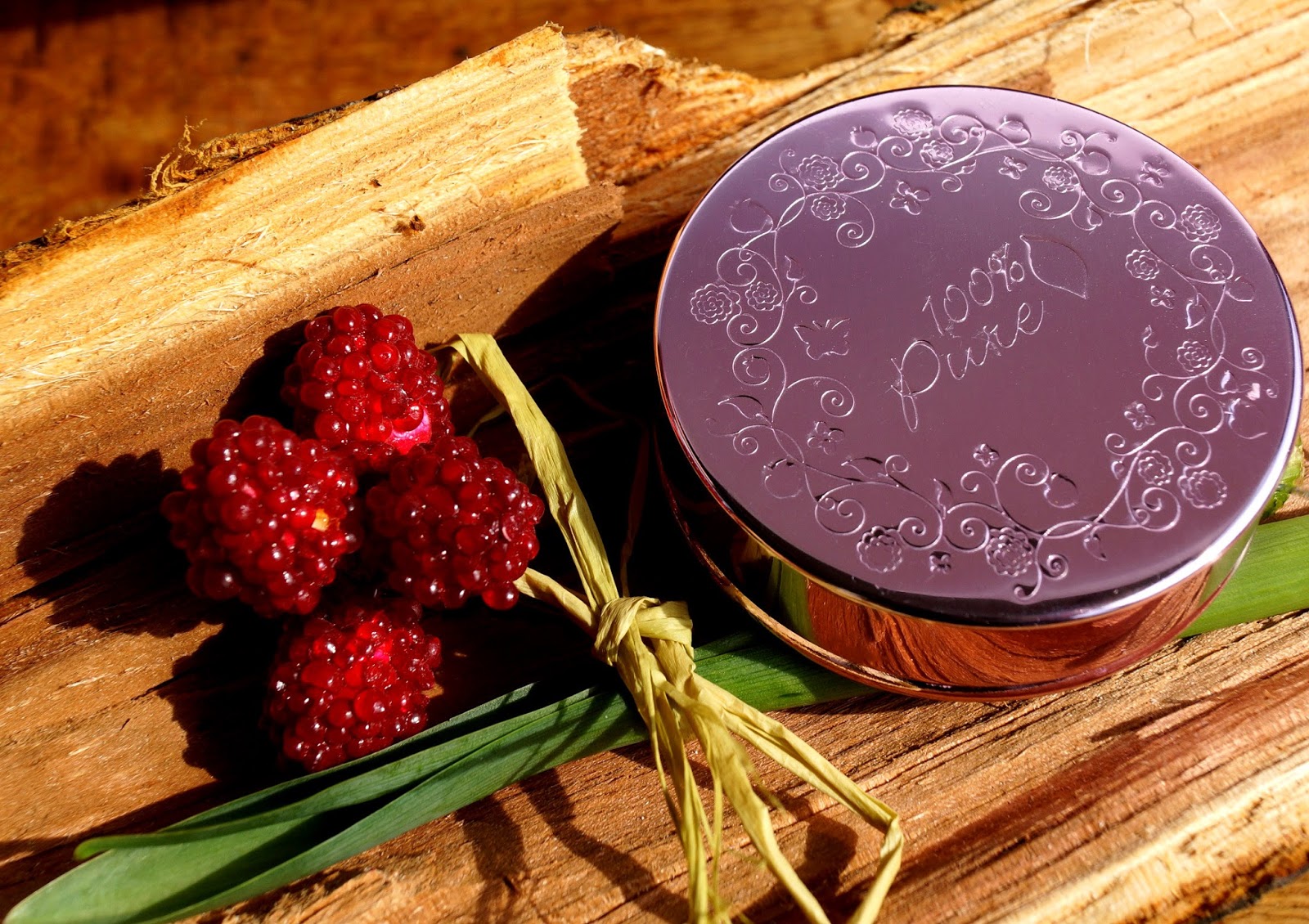 Beauty Unearthly 100 Pure Fruit Pigmented Blush Plum swatches/ отзывы