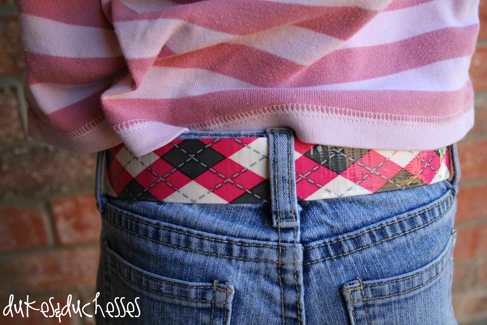 A Duct Tape Belt {for Girls} Dukes and Duchesses
