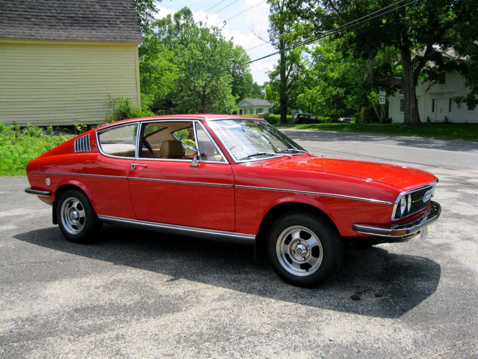 1974_100S_Coupe_2.jpg