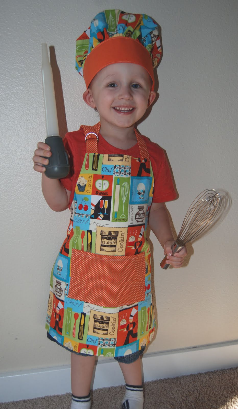 Nap Time Crafts Toddler Apron and Chef Hat