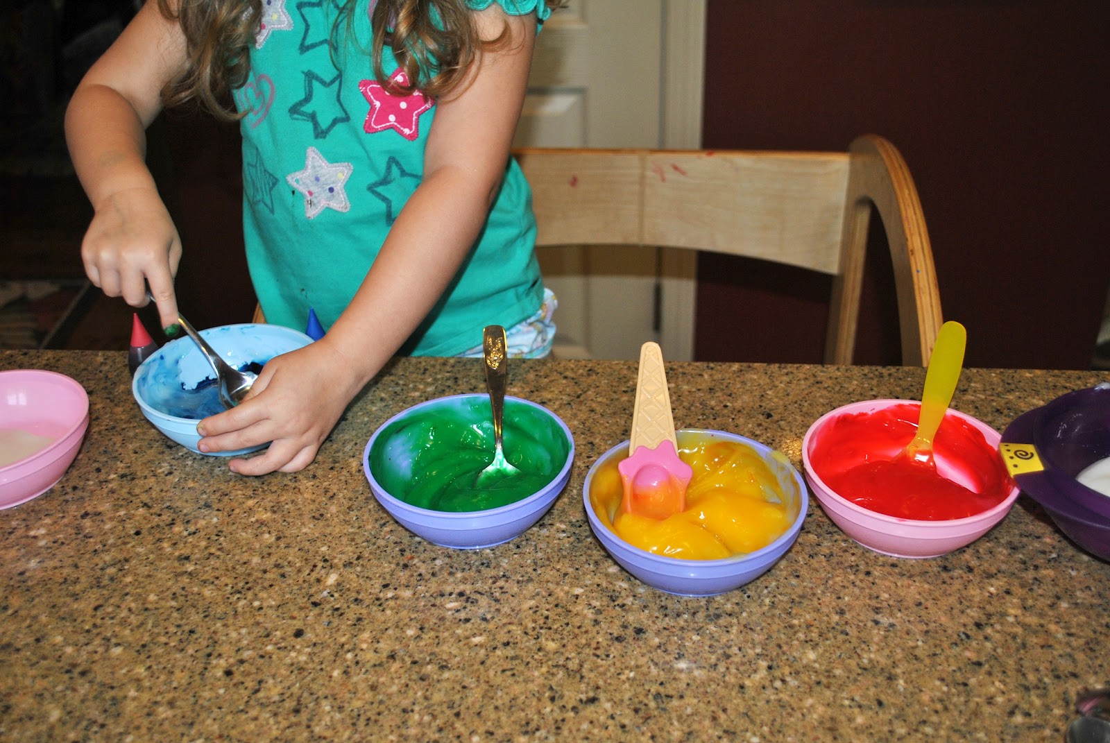 HeyDay Living DIY Finger Paints (nontoxic)!