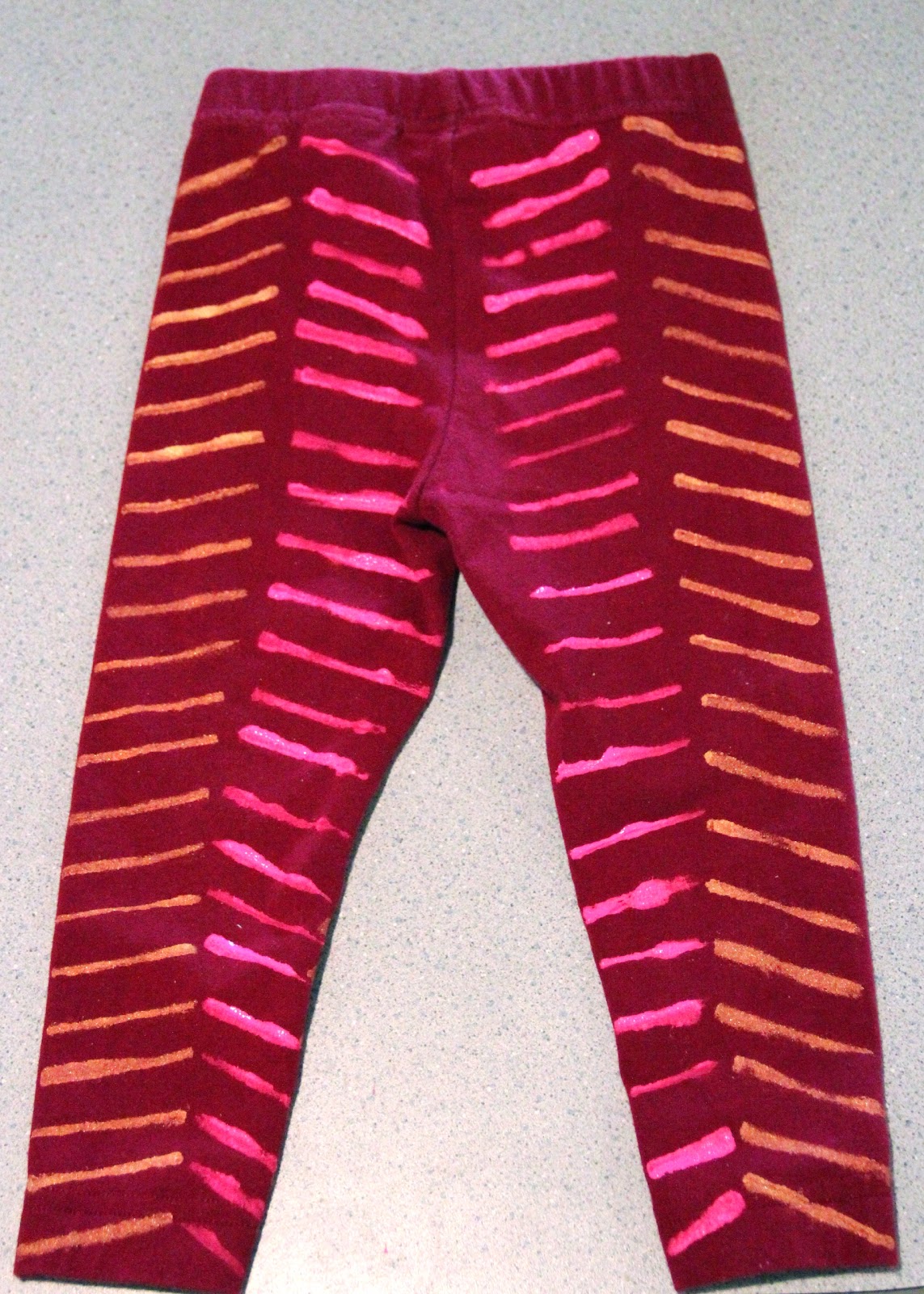 blue eyed freckle DIY Painted Leggings (Herringbone pattern)