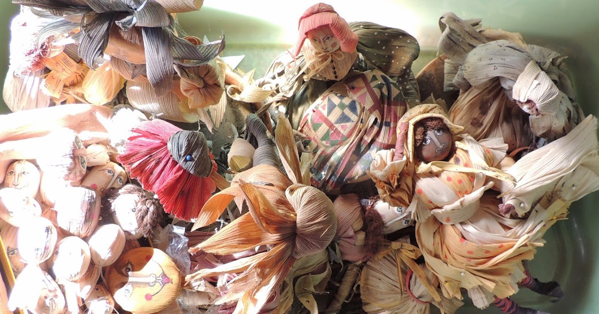 Hopalong Hollow Gazette Corn husk dolls