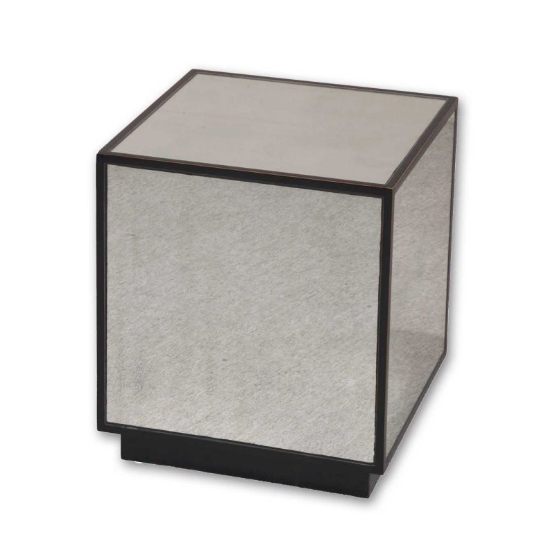 Oklahoma Interior Design Mirrored Cubes