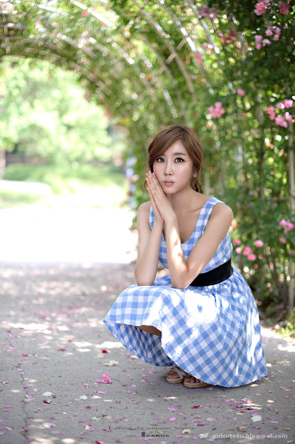 5 Choi Byeol Yee-Check Pattern Dress-very cute asian girl-girlcute4u.blogspot.com