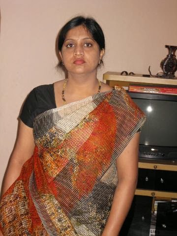 http://1.bp.blogspot.com/-CICBI3lV79U/UnuGfYf_lnI/AAAAAAAAcxY/5SLH1MGi6Sg/s1600/hot%20indian%20aunty.jpg