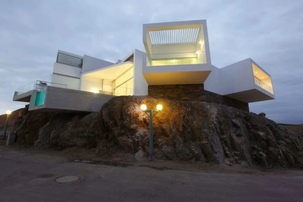 Unique House in Cerro Azul