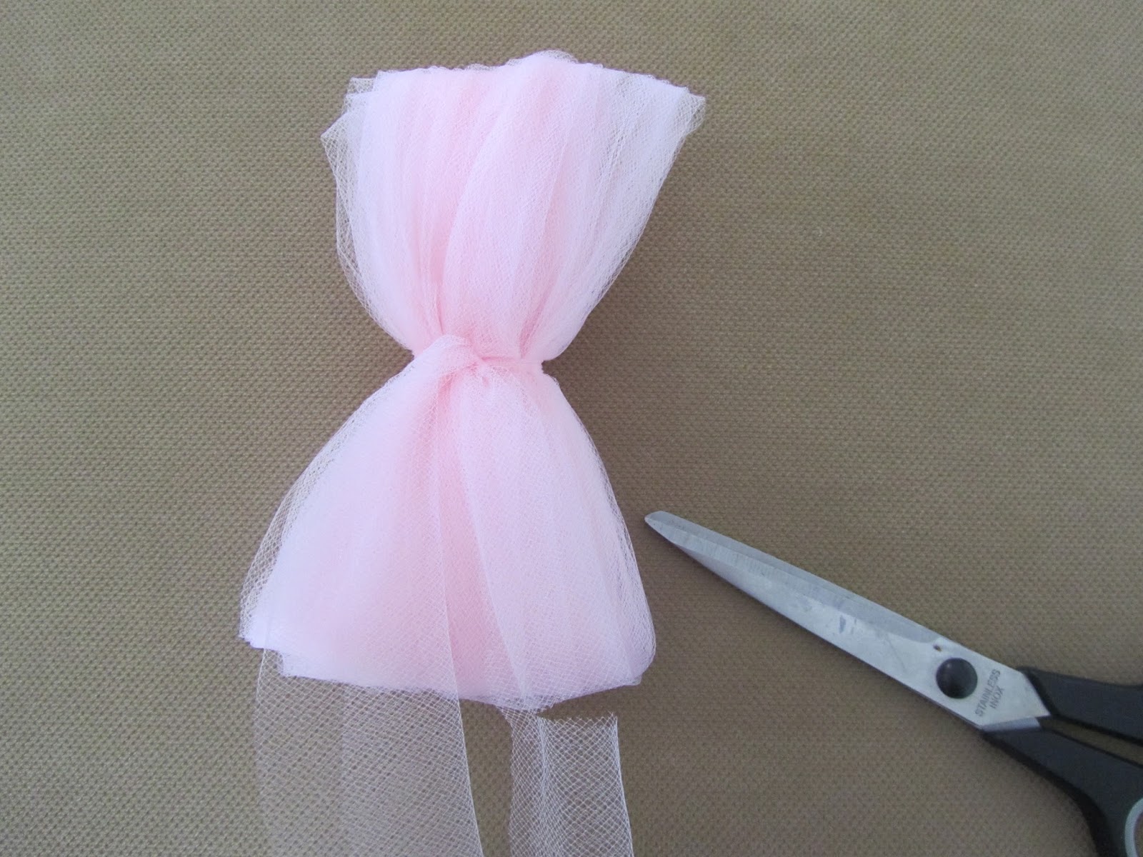 Livin' Life With Style Tutorial How to make Tulle Pom Poms!