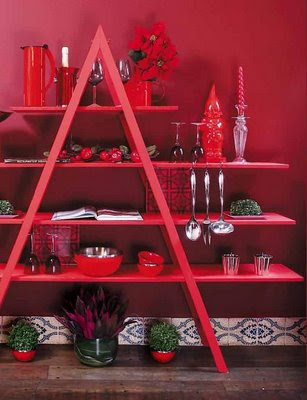 Decorating Ideas with Old Wooden Ladders