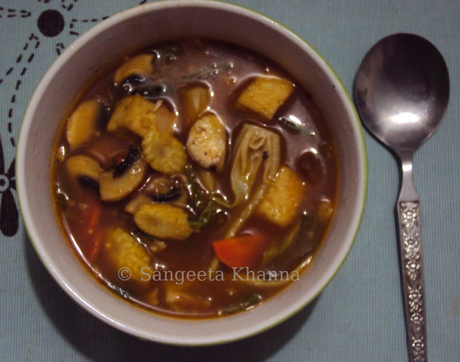 soup dinners sweet n sour mixed vegetable clear soup with tofu