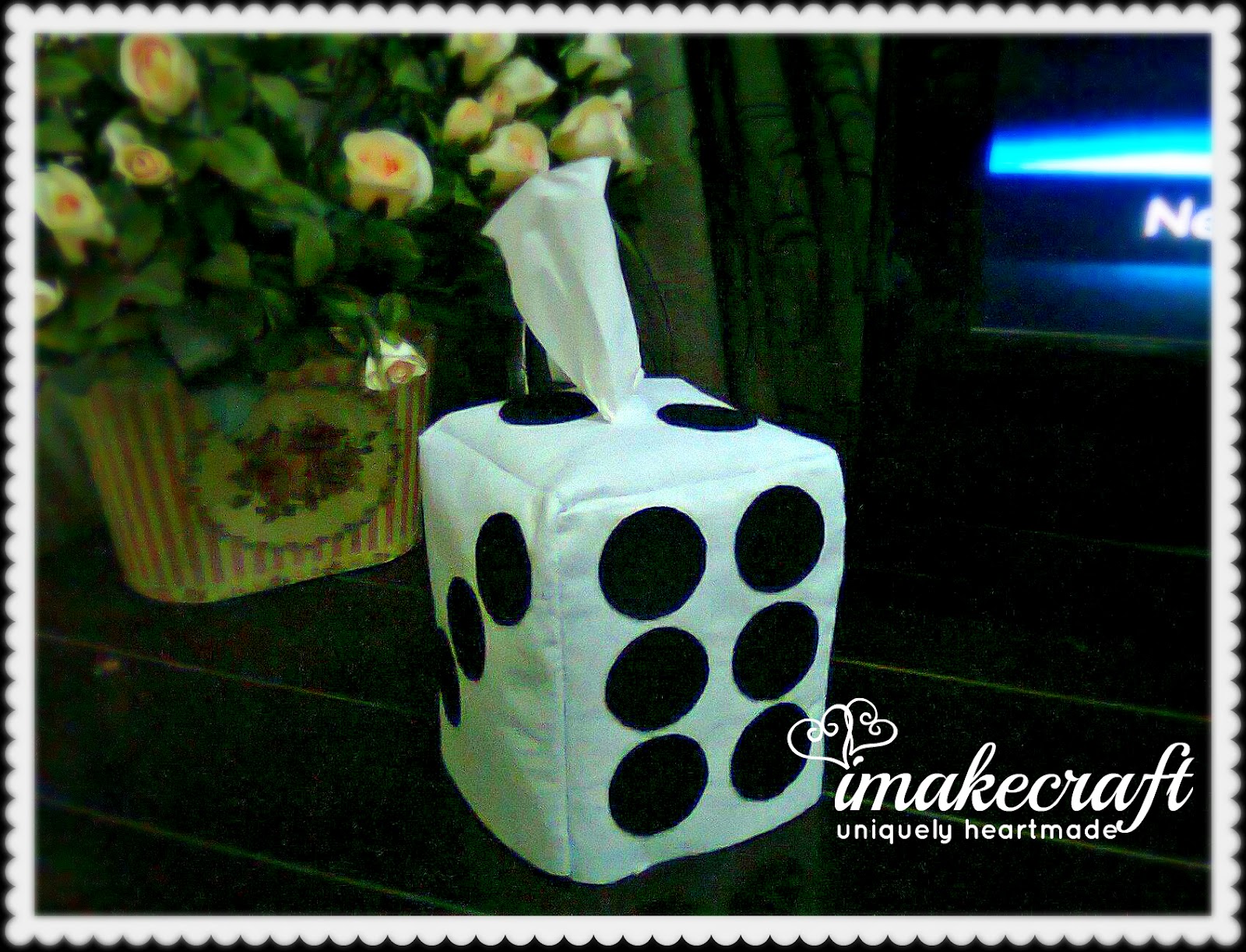 imakecraft DICE Felt Tissue Box Cover