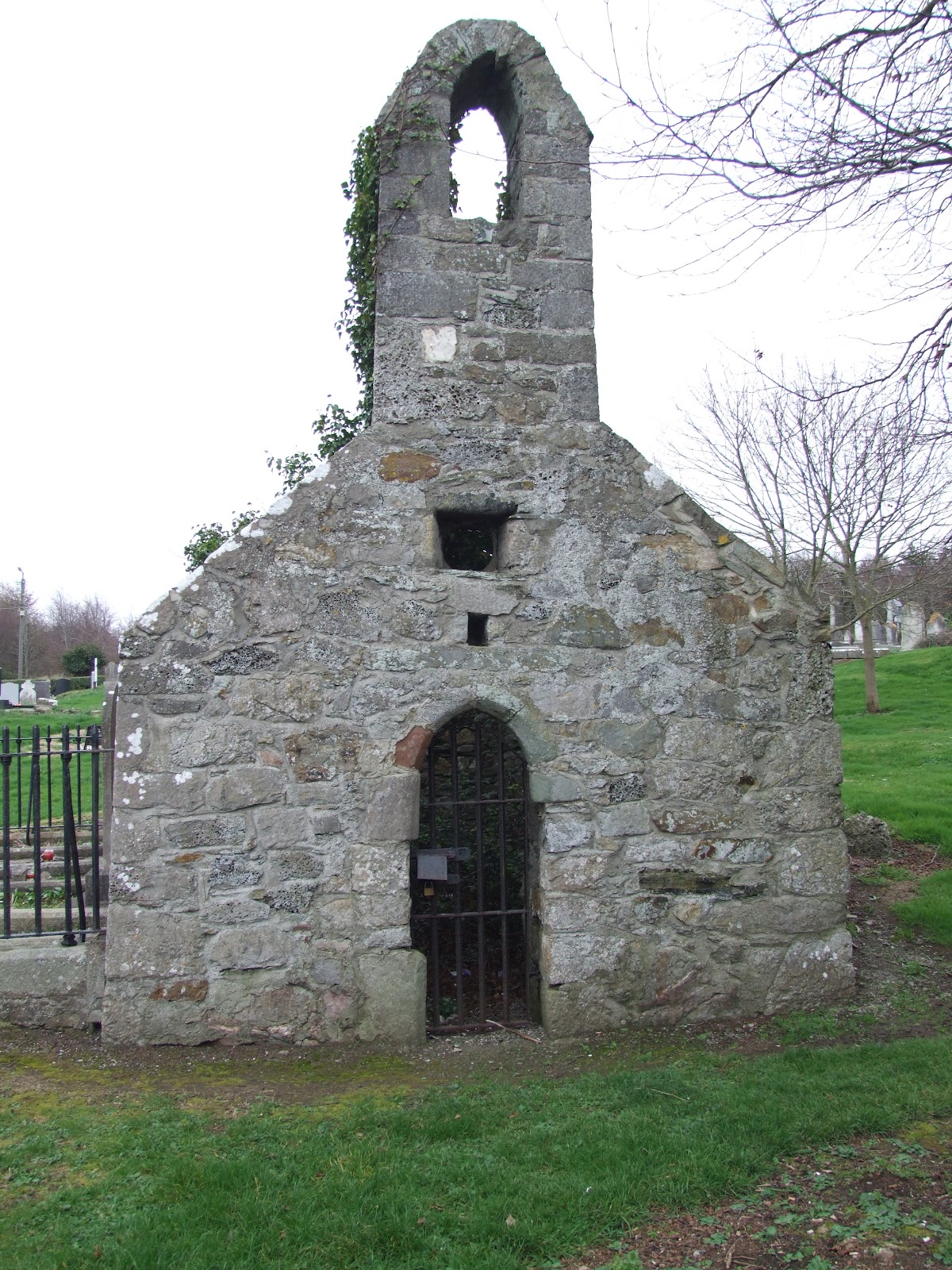 Holy Well Saint Fintan’s Well, Sutton, County Dublin
