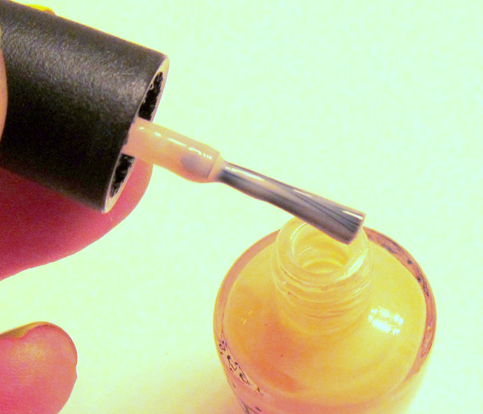 Handtastic Intentions Swatch and Review of OPI OZ The Great and