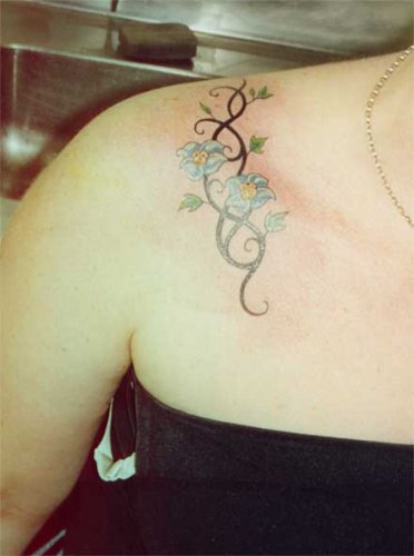 Lei is the popular Hawaiian tattoo designs of flowers