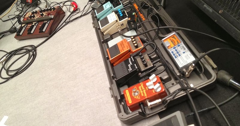 Guitaristic Blog: GT-100をエフェクター・ボードに入れてみる