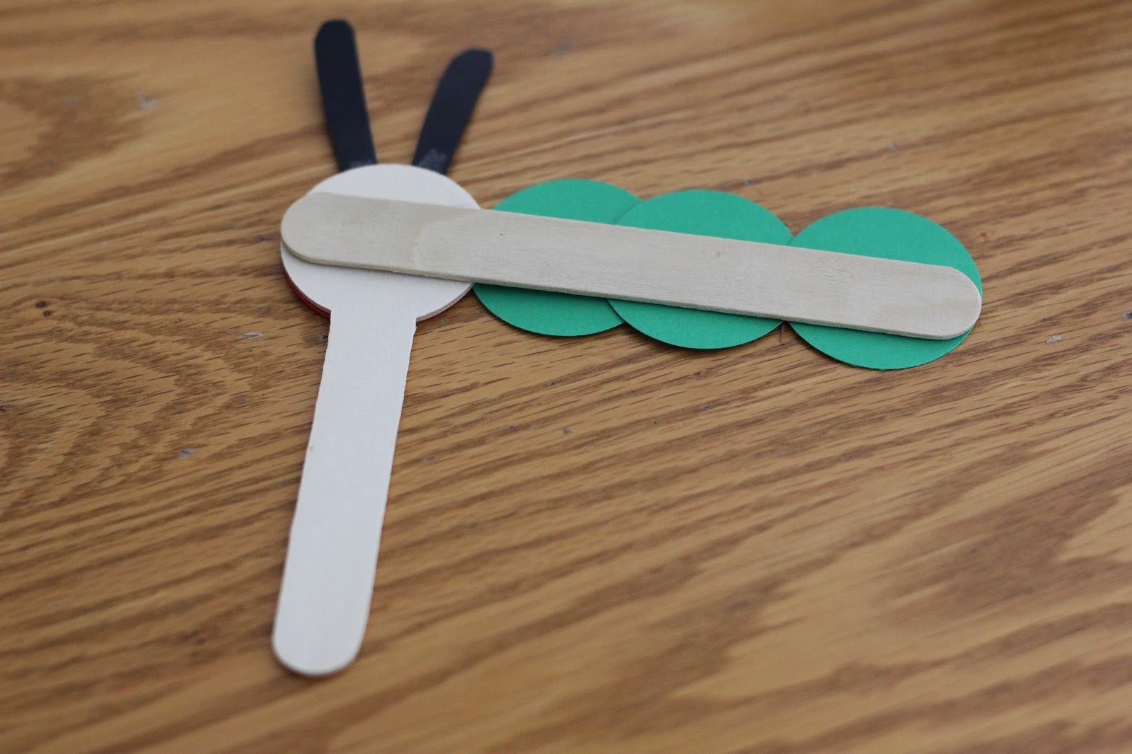 Toddler Approved! Very Hungry Caterpillar Puppet