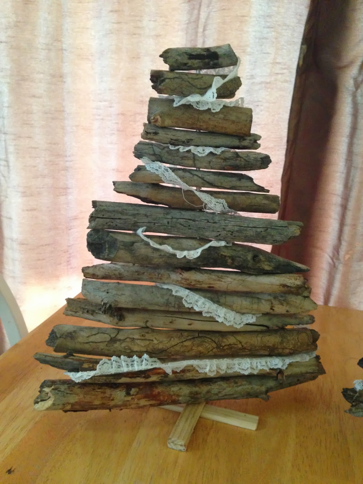 DIY & Country Living Driftwood Christmas Tree