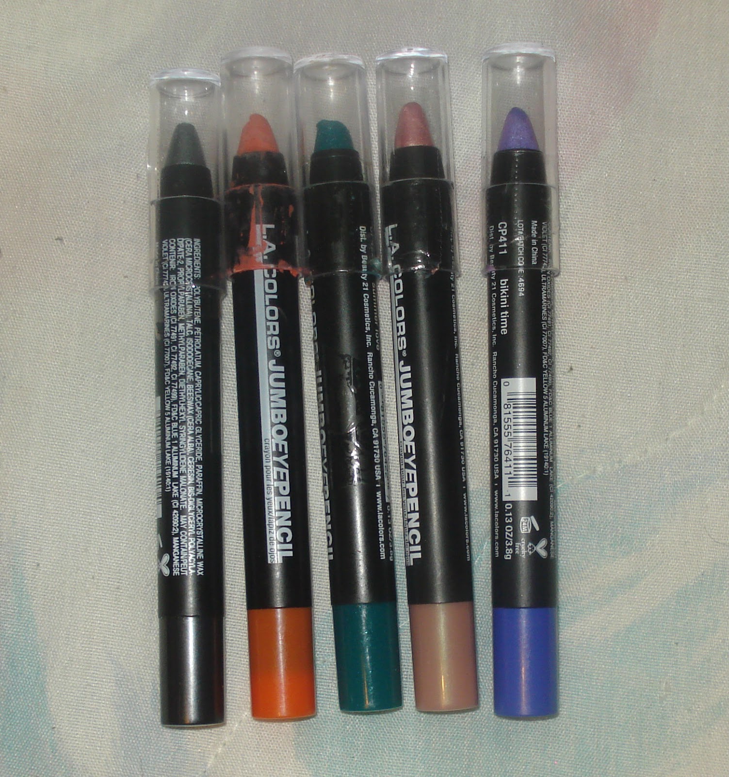 Belem's Beauty Review + Swatches LA Colors Jumbo Eye Pencils