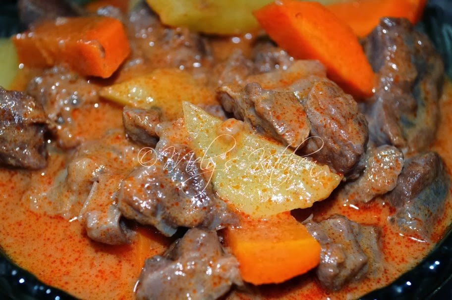 Mely's kitchen Simple Beef Caldereta