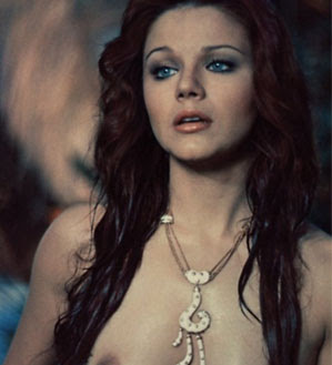 Hucu Hucu Wae: Agostina Belli