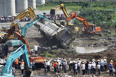 chinese bullet train accident