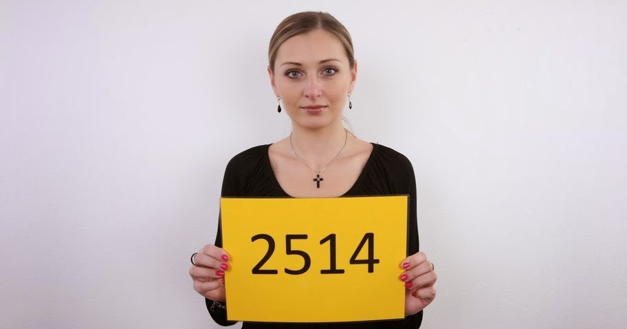 Молодая чешка на кастинге продемонстрировала голые прелести и занялась сексом с агентом