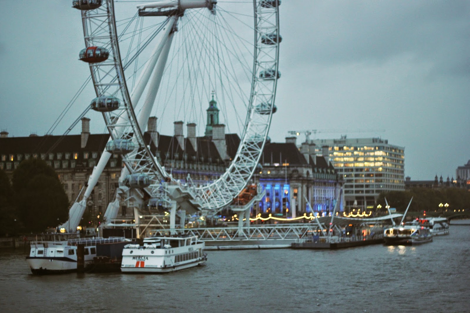 London Bubbles. What the Elle