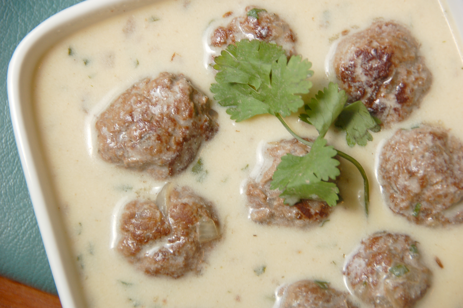 Lebanese Beef Meatballs in Yogurt Sauce
